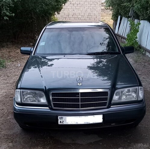 Mercedes C 220 1995, 445,000 km - 2.2 l - Neftçala