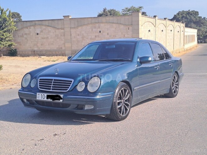 Mercedes E 320 2000, 370,500 km - 3.2 л - Bakı