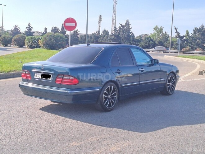 Mercedes E 320 2000, 370,500 km - 3.2 л - Bakı