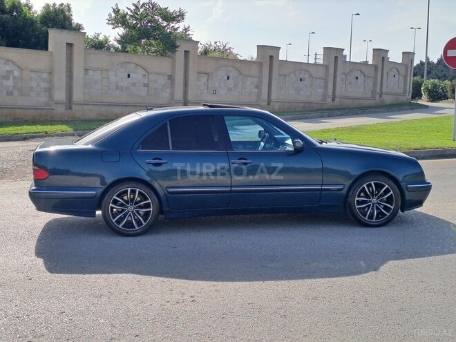 Mercedes E 320 2000, 370,500 km - 3.2 л - Bakı