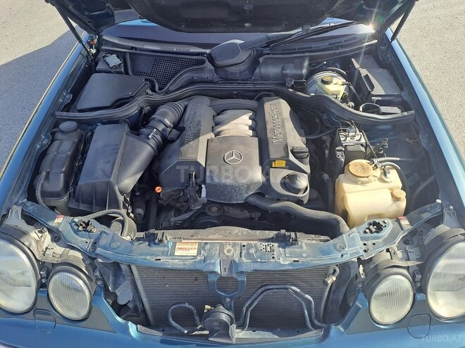 Mercedes E 320 2000, 370,500 km - 3.2 л - Bakı