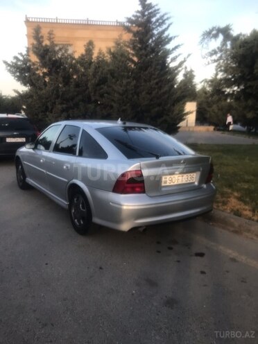 Opel Vectra 2000, 410,000 km - 1.8 l - Bakı
