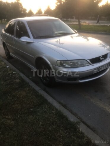 Opel Vectra 2000, 410,000 km - 1.8 l - Bakı
