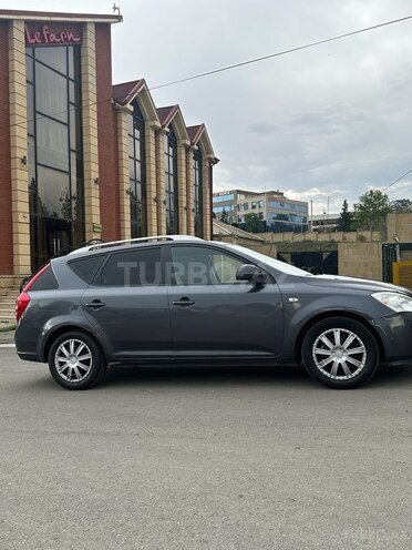 Kia Ceed 2008, 247,000 km - 1.6 l - Gəncə