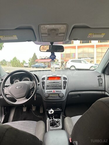 Kia Ceed 2008, 247,000 km - 1.6 l - Gəncə