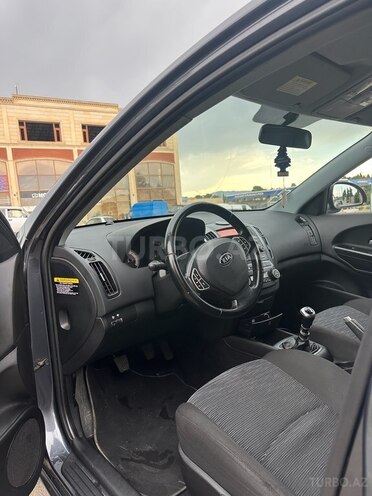 Kia Ceed 2008, 247,000 km - 1.6 l - Gəncə
