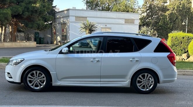 Kia Ceed 2011, 209,000 km - 1.6 l - Bakı
