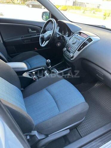 Kia Ceed 2011, 209,000 km - 1.6 l - Bakı