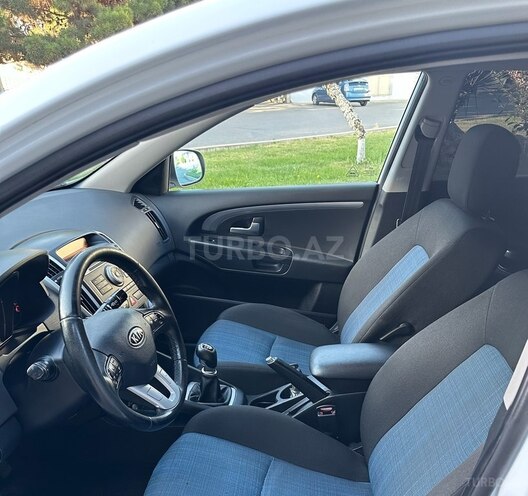 Kia Ceed 2011, 209,000 km - 1.6 l - Bakı