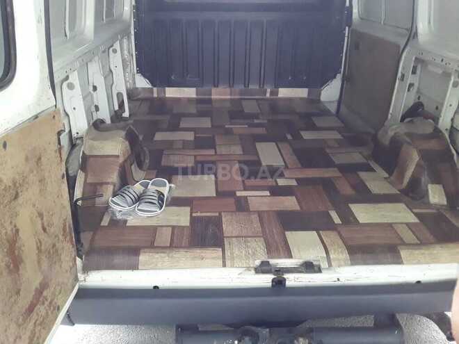 Ford Transit 2000, 389,600 km - 2.5 l - Mingəçevir