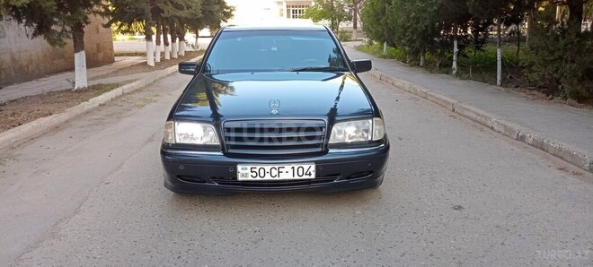 Mercedes C 240 1998, 321,000 km - 2.4 l - Sumqayıt