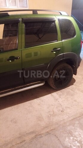 Chevrolet Niva 2014, 49,000 km - 1.7 l - Tovuz