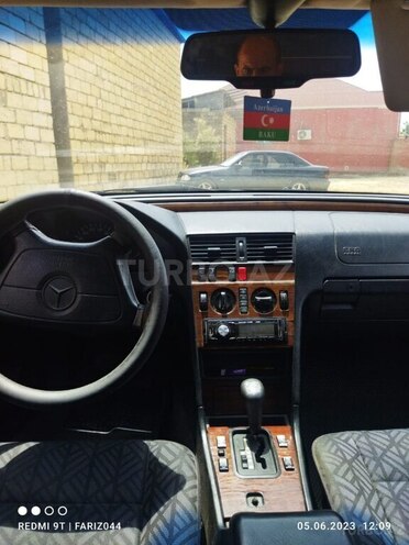 Mercedes C 180 1995, 285,555 km - 1.8 l - Bakı