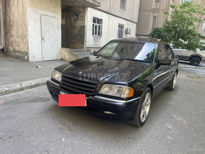 Mercedes C 230 2000, 271,124 km - 2.3 l - Bakı