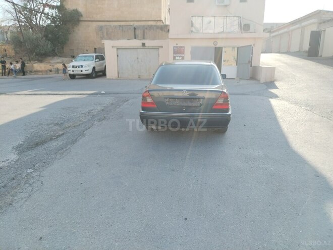 Mercedes C 180 1997, 221,152 km - 1.8 l - Bakı