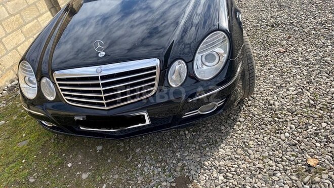 Mercedes E 220 2006, 225,200 km - 2.2 l - Quba