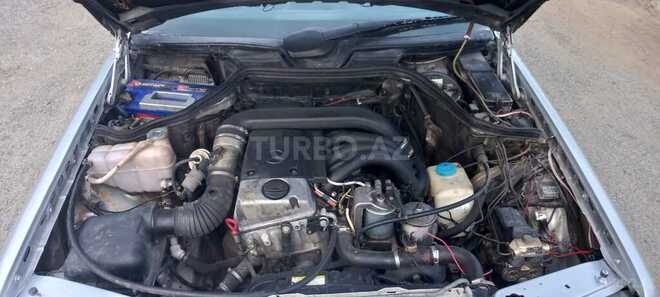 Mercedes E 250 1993, 425,076 km - 2.5 l - Astara