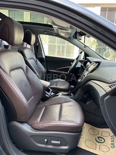 Hyundai Grand Santa Fe 2016, 199,000 km - 2.2 л - Bakı