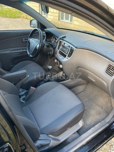 Kia Rio 2005, 214,000 km - 1.4 л - Gəncə