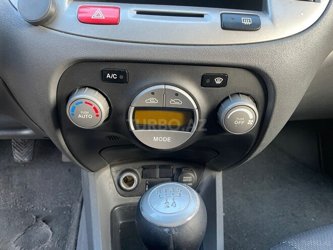 Kia Rio 2005, 214,000 km - 1.4 л - Gəncə