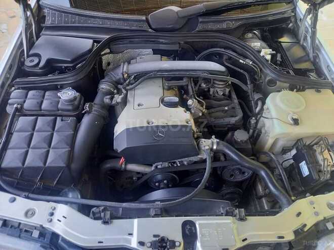 Mercedes C 180 1999, 332,000 km - 1.8 л - Tovuz