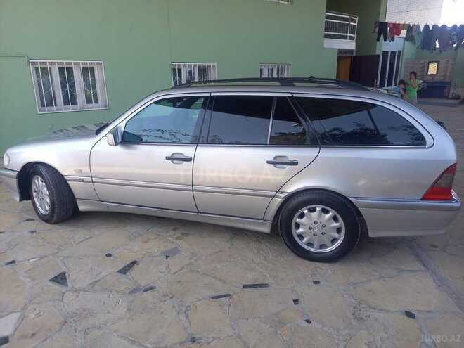Mercedes C 180 1999, 332,000 km - 1.8 л - Tovuz