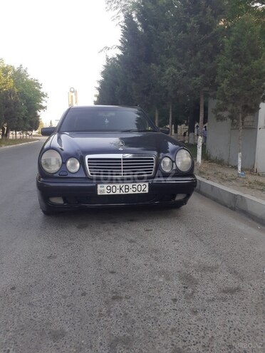 Mercedes E 230 1997, 110,853 km - 2.3 л - Sumqayıt
