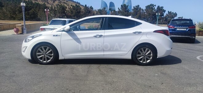 Hyundai Elantra 2013, 136,000 km - 1.6 l - Bakı