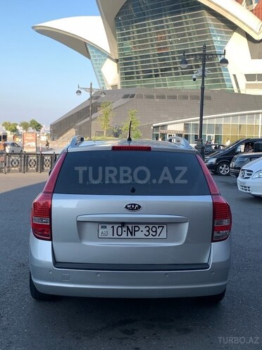 Kia Ceed 2011, 240,000 km - 1.6 l - Bakı