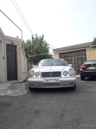Mercedes E 240 1998, 380,000 km - 2.4 l - Bakı