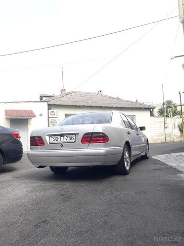 Mercedes E 240 1998, 380,000 km - 2.4 l - Bakı