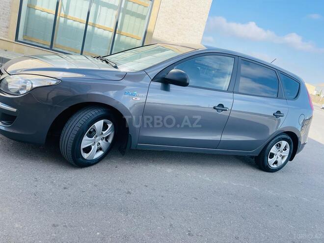 Hyundai i30 2011, 156,000 km - 1.4 l - Bakı