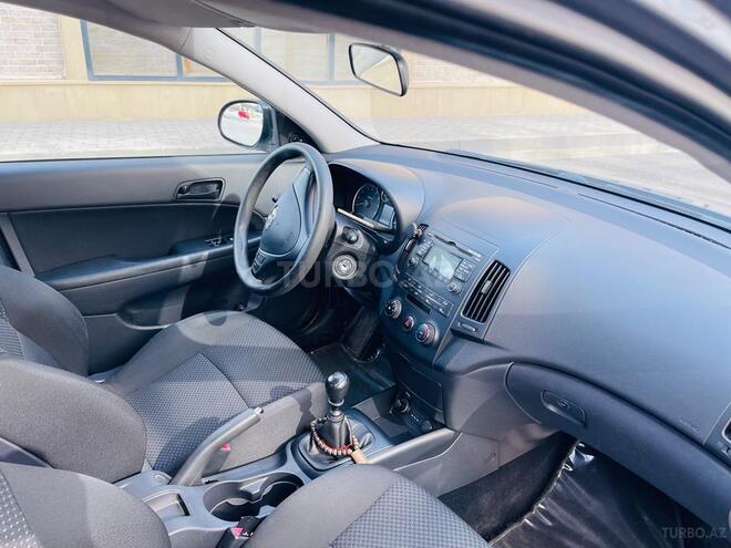 Hyundai i30 2011, 156,000 km - 1.4 l - Bakı
