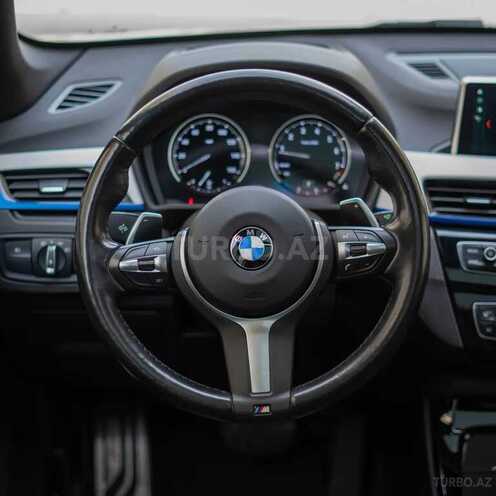 BMW X1 2018, 75,000 km - 2.0 l - Bakı