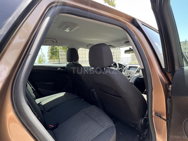 Opel Astra 2015, 98,500 km - 1.4 l - Bakı
