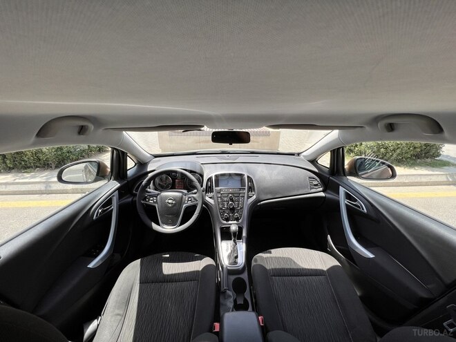 Opel Astra 2015, 98,500 km - 1.4 l - Bakı
