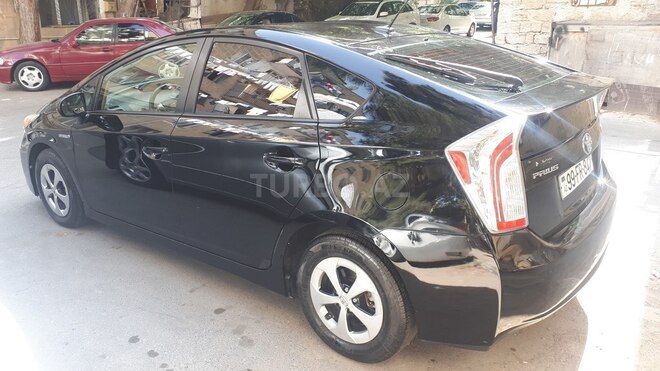 Toyota Prius 2014, 135,829 km - 1.8 l - Bakı