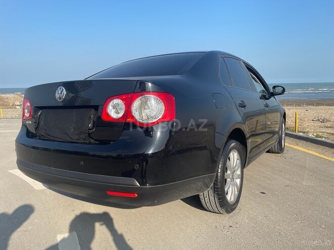 Volkswagen Jetta 2010, 163,500 km - 1.6 l - Sumqayıt