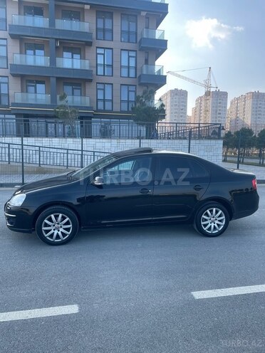 Volkswagen Jetta 2010, 163,500 km - 1.6 l - Sumqayıt