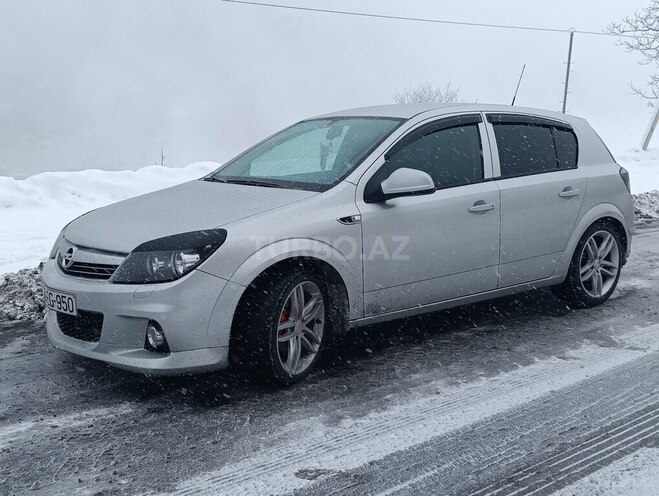 Opel Astra 2010, 279,078 km - 1.3 л - Qax