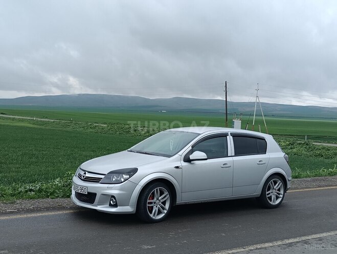 Opel Astra 2010, 279,078 km - 1.3 л - Qax