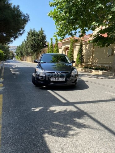 Hyundai i30 2009, 242,000 km - 1.4 l - Bakı