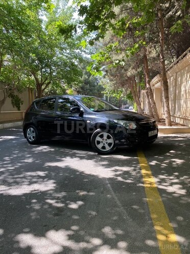 Hyundai i30 2009, 242,000 km - 1.4 l - Bakı
