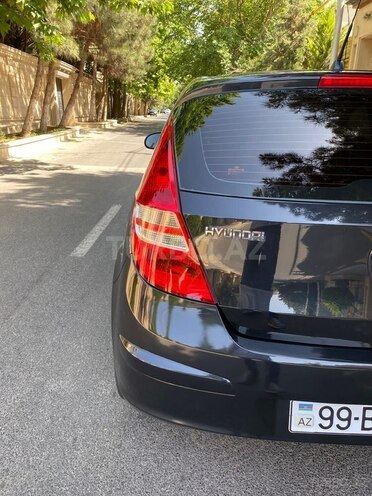 Hyundai i30 2009, 242,000 km - 1.4 l - Bakı