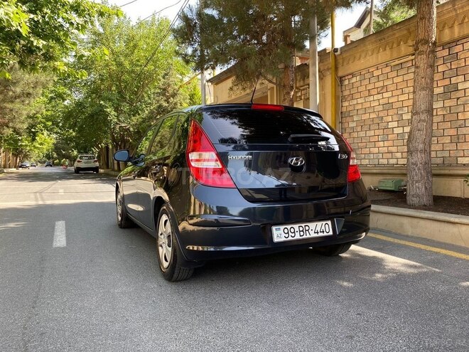 Hyundai i30 2009, 242,000 km - 1.4 l - Bakı
