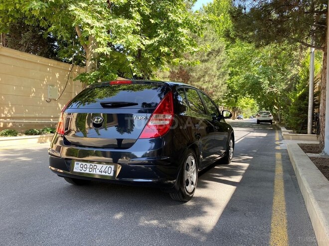 Hyundai i30 2009, 242,000 km - 1.4 l - Bakı
