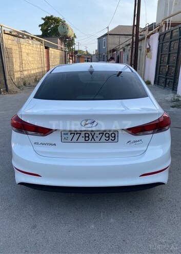 Hyundai Elantra 2016, 93,342 km - 2.0 l - Bakı