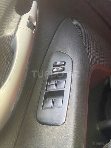 Toyota Corolla 2008, 260,000 km - 1.4 l - Bakı