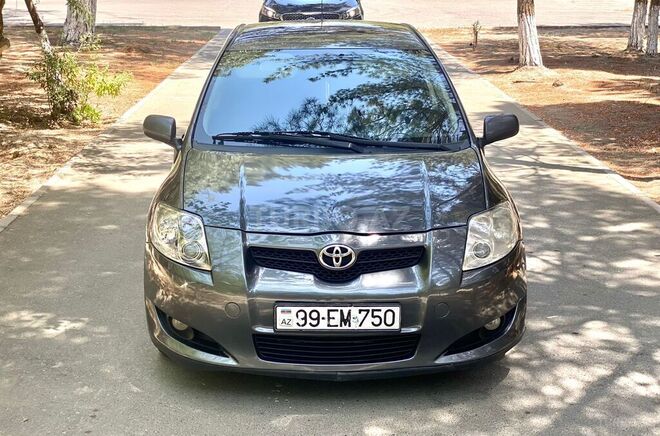 Toyota Corolla 2008, 260,000 km - 1.4 l - Bakı