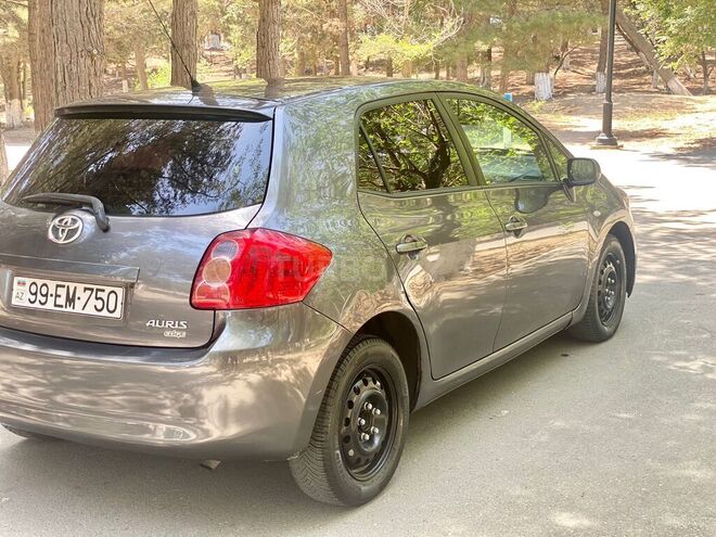 Toyota Corolla 2008, 260,000 km - 1.4 l - Bakı